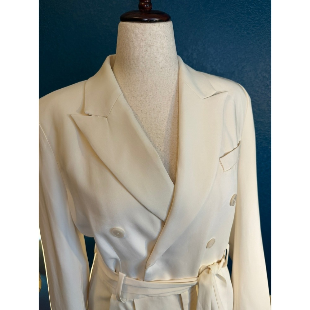 NWT Lauren Ralph Lauren Blazer Romper | Cream Ivory | Belted | Size 6 - Picture 9 of 16